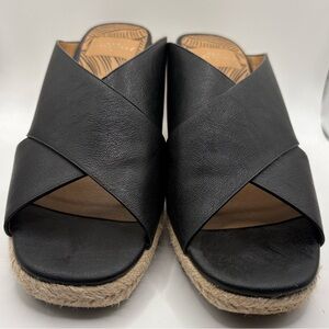 New Directions Black Slide Sandals